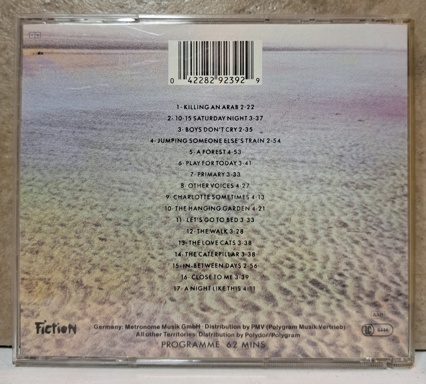 The Cure - Staring at the sea/ The Singles (cd)