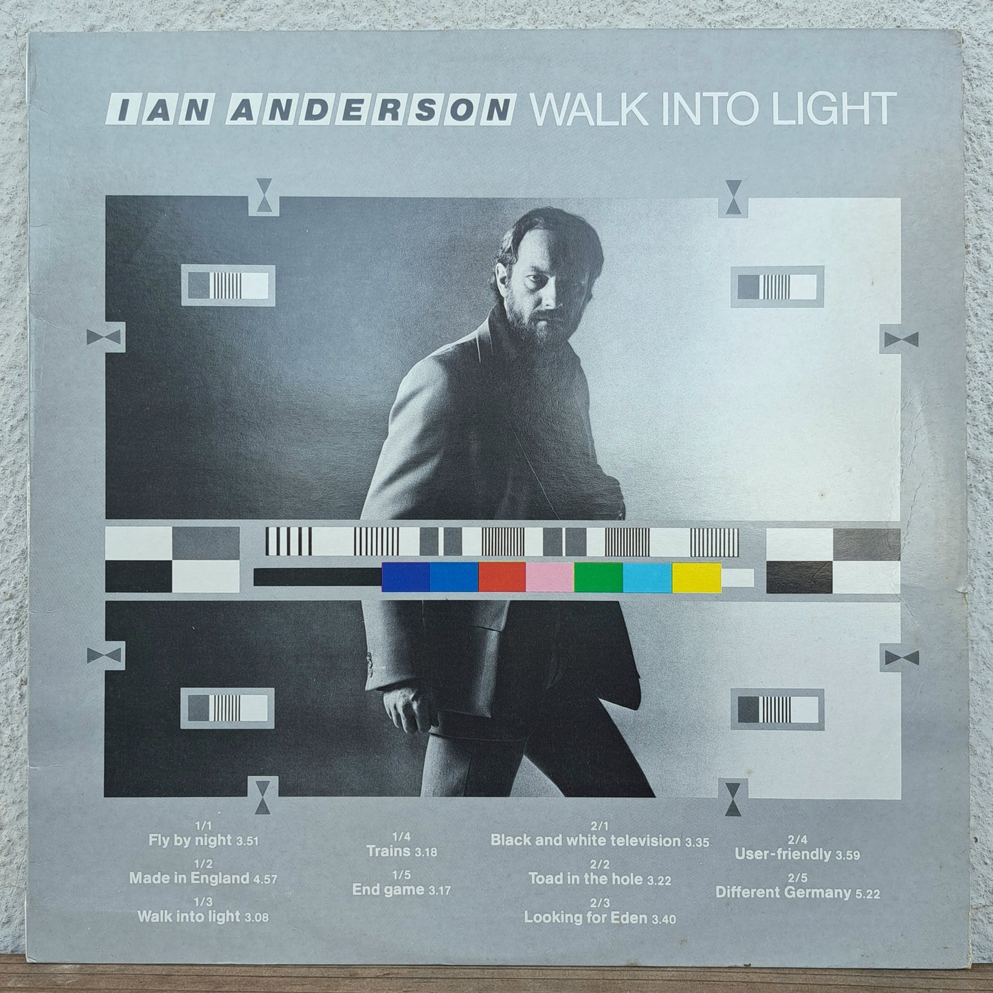 Ian Anderson - Walk into light