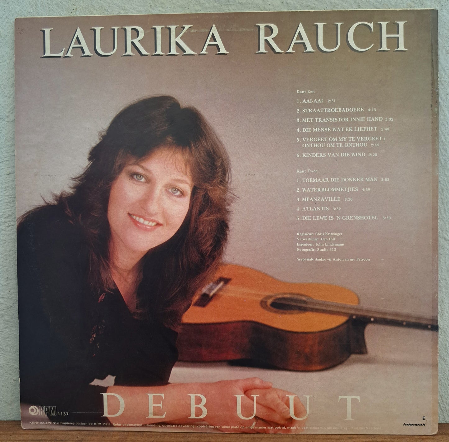 Laurika Rauch - Debuut