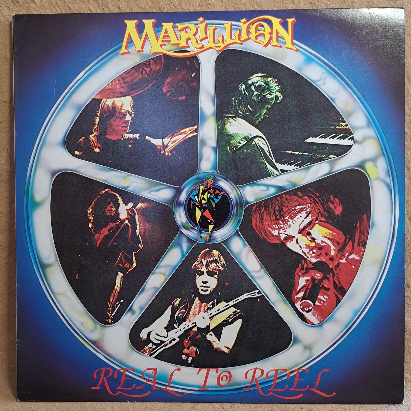 Marillion - Reel to Reel (live)