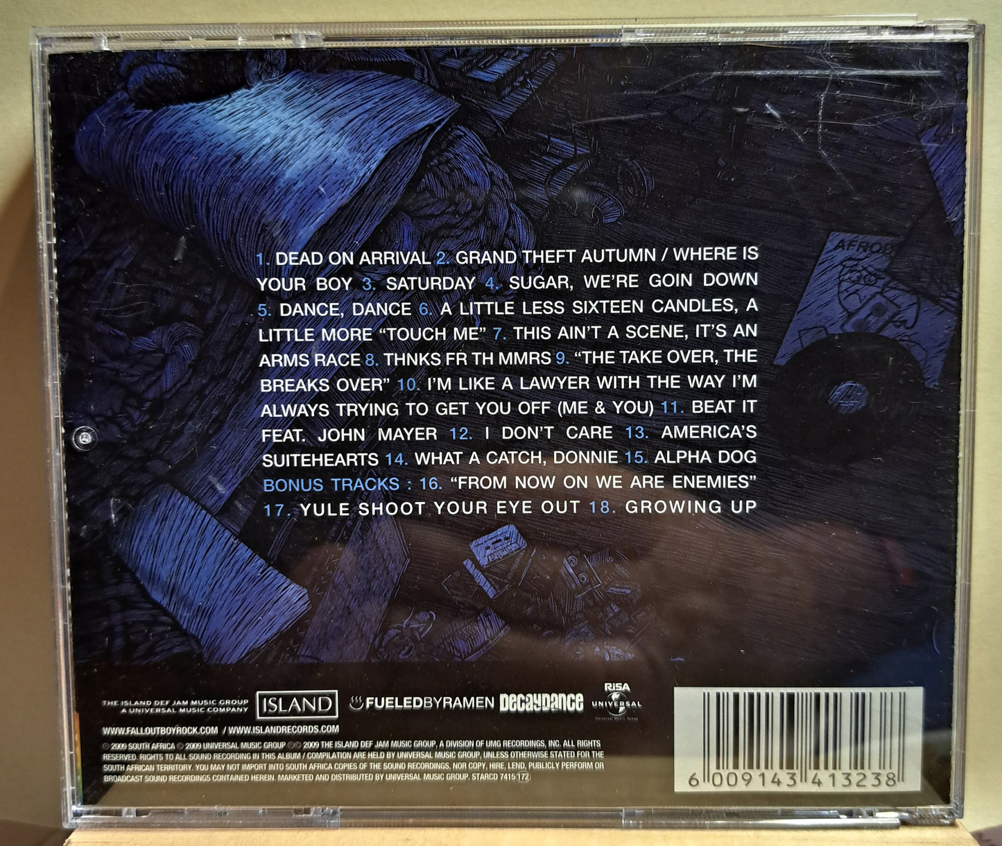 Fall out Boy - Believers never die, GreatestHits (cd)