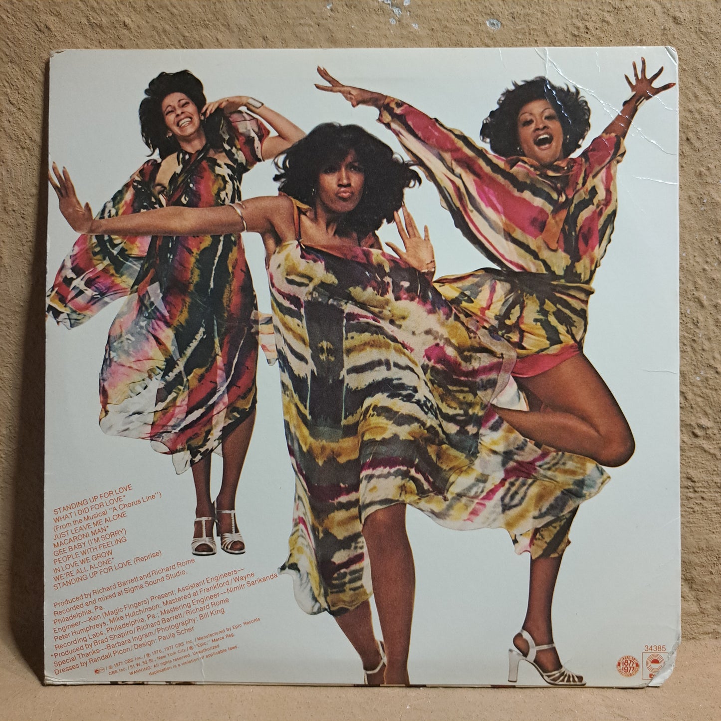 The Three Degrees - Standing up for love