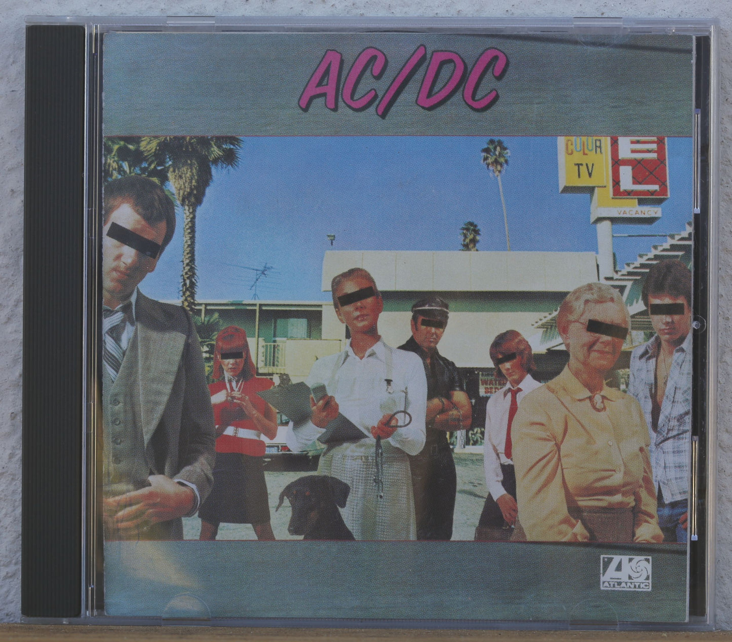 AC/DC - Dirty deeds done dirt cheap