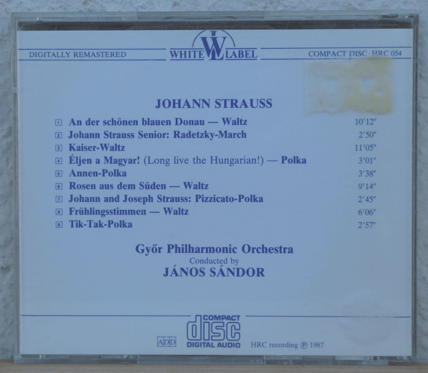 Johann Strauss - Gyor Philharmonic Orchestra conducted by Janos Sandor