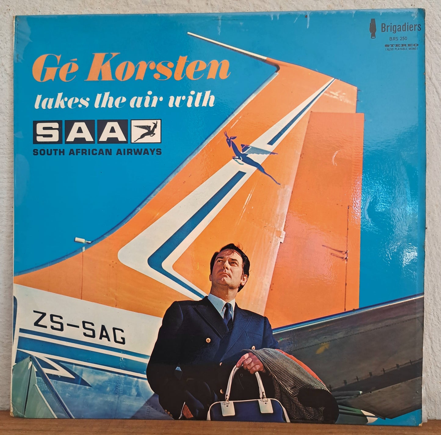 Ge Korsten - Ge Korsten takes the air with SAA