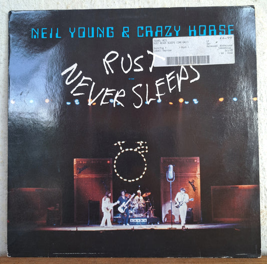 Neil Young & Crazy Horse - Rust never sleeps