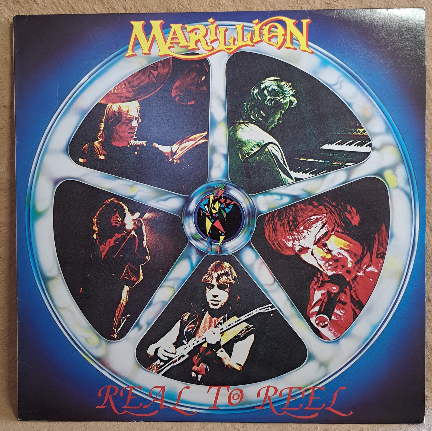 Marillion - Reel to Reel (live)