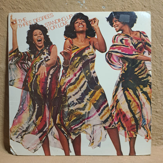 The Three Degrees - Standing up for love