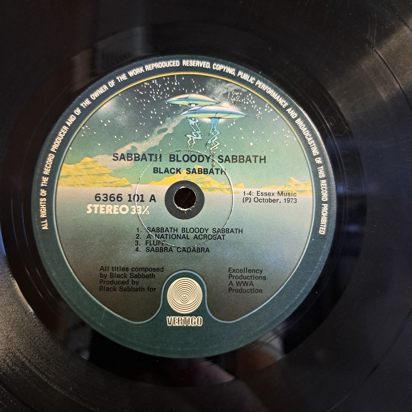 Black Sabbath - Sabbath Bloody Sabbath