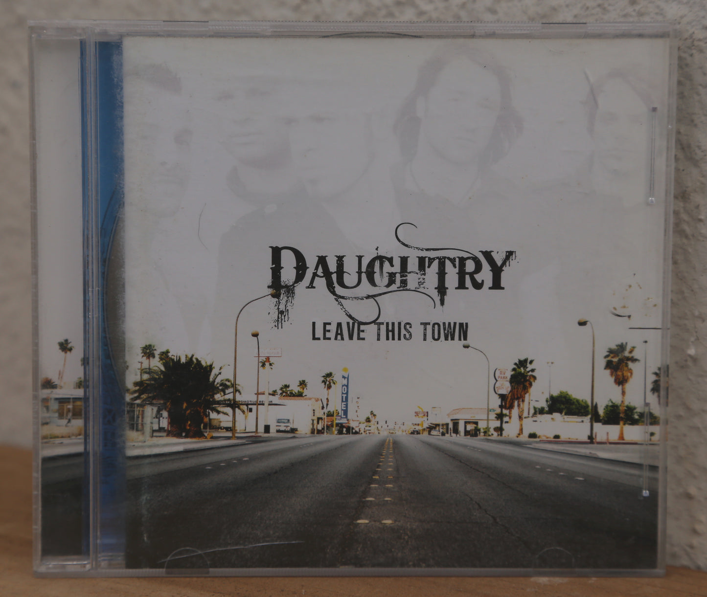 Daughtry - Leave this town