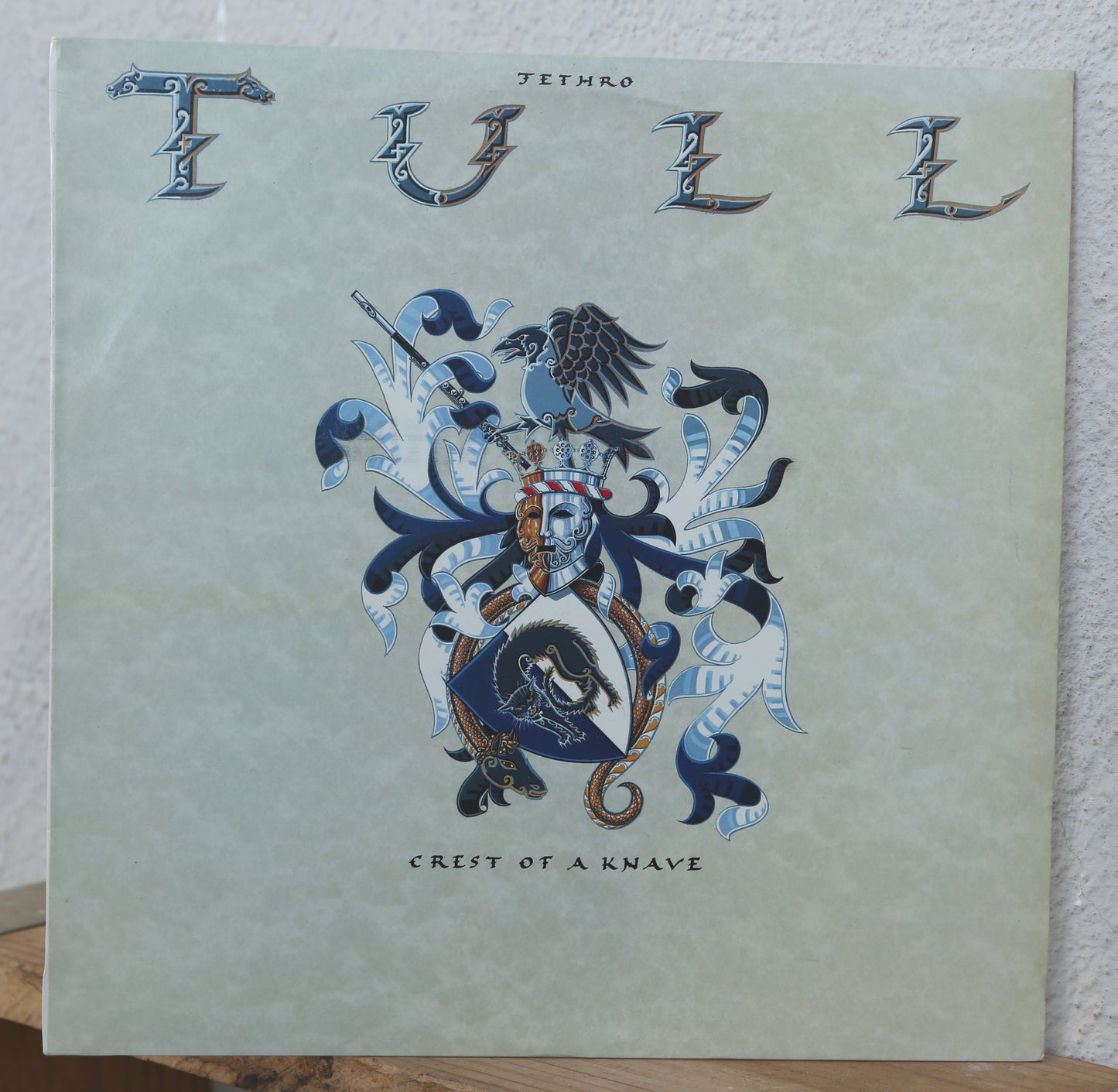 Jethro Tull - Crest of a Knave