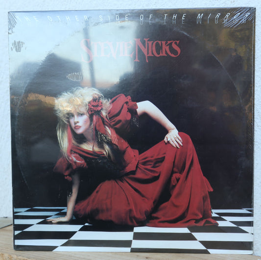Stevie Nicks - The other side of the mirror