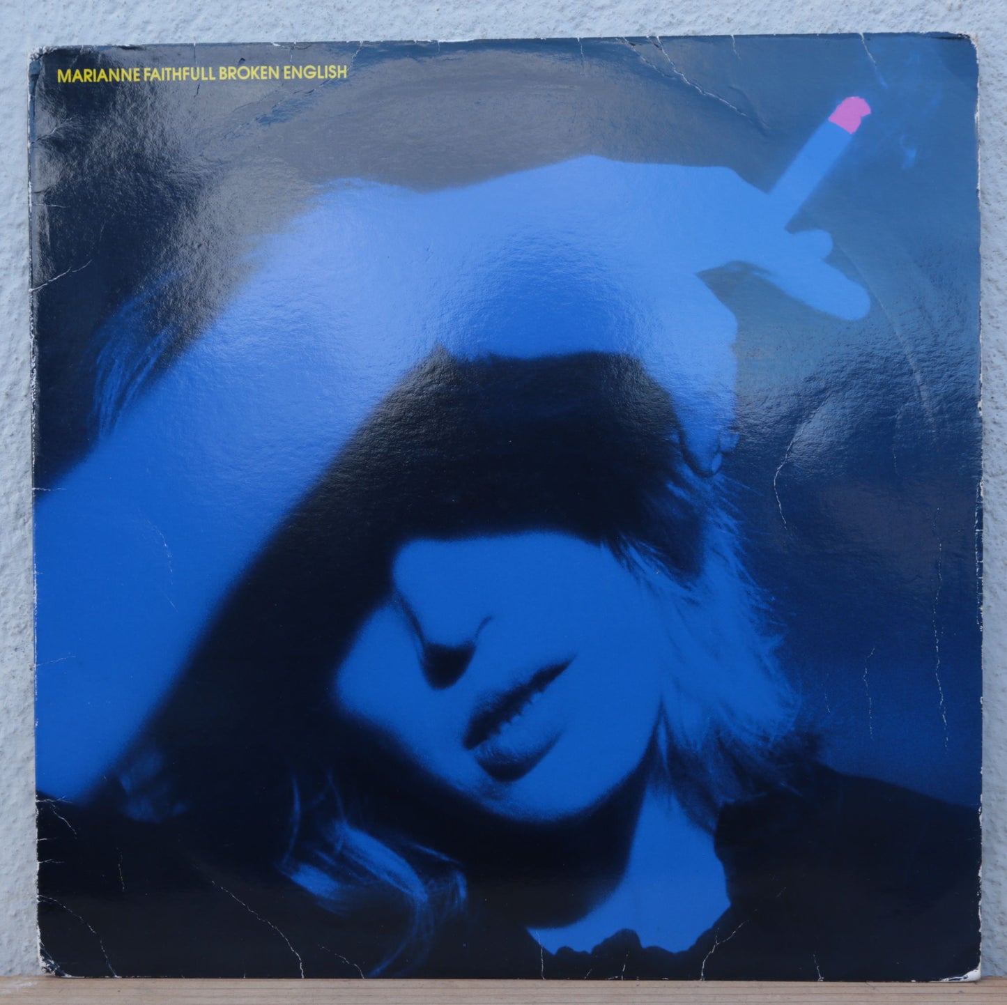 Marianne Faithfull - Broken English