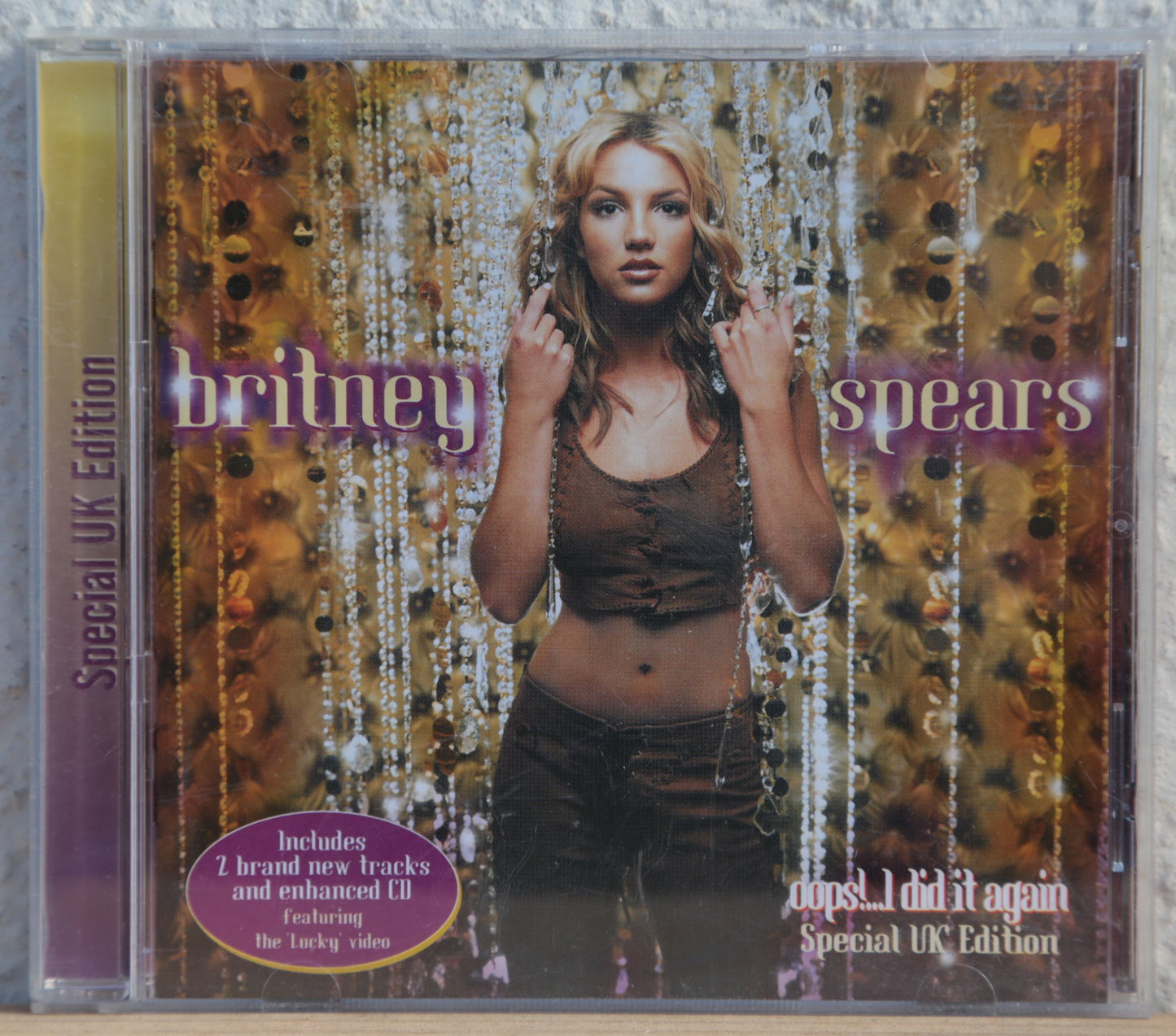 Britney Spears - Oops...i did it again