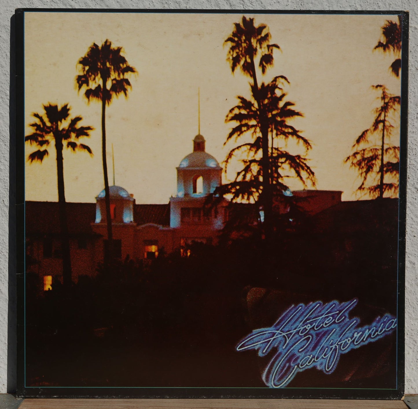 The Eagles - Hotel California